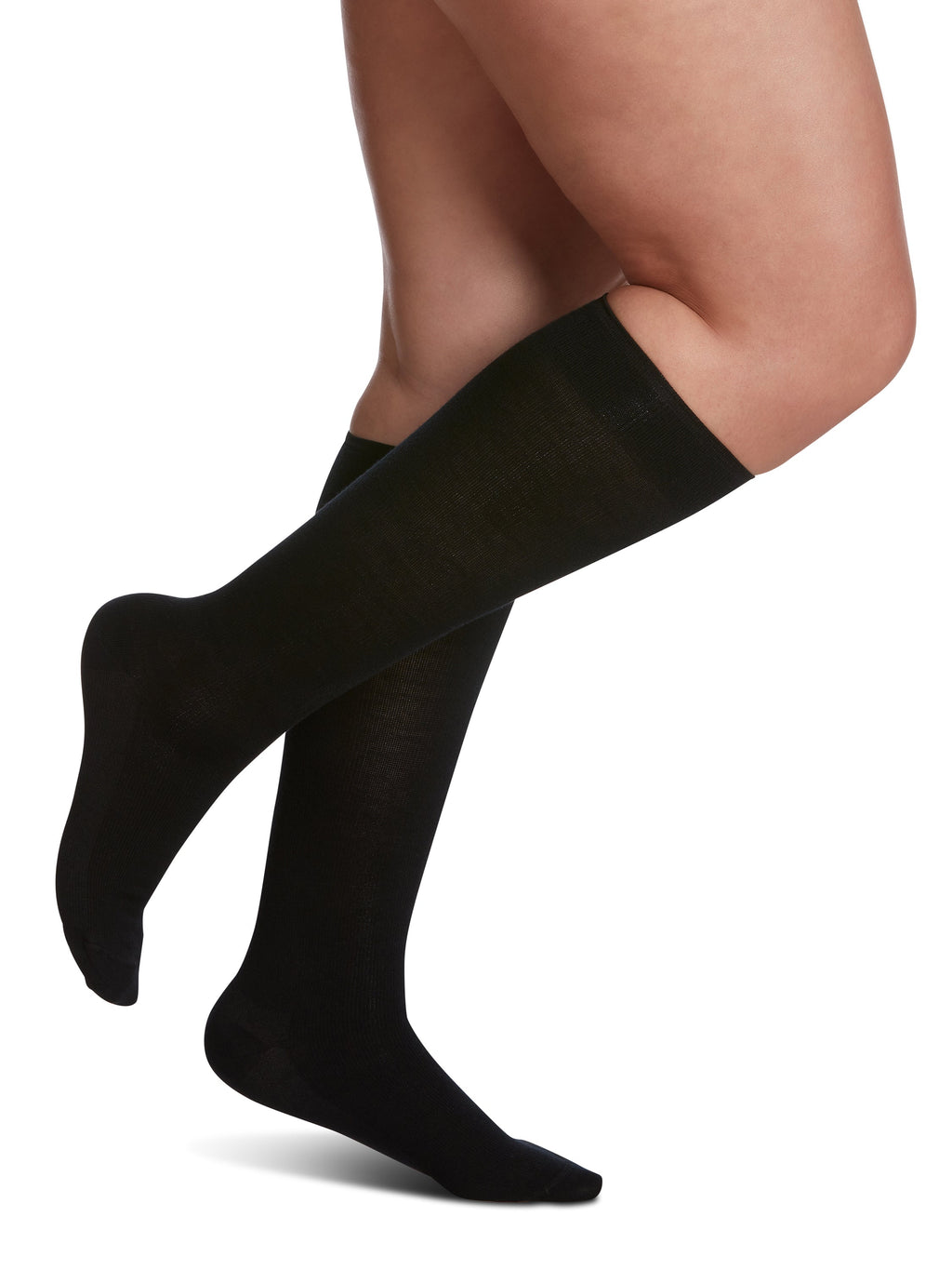 Sigvaris Women's All-Season Merino Wool Calf 15-20mmHg Closed